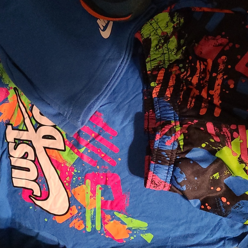 Nike lot